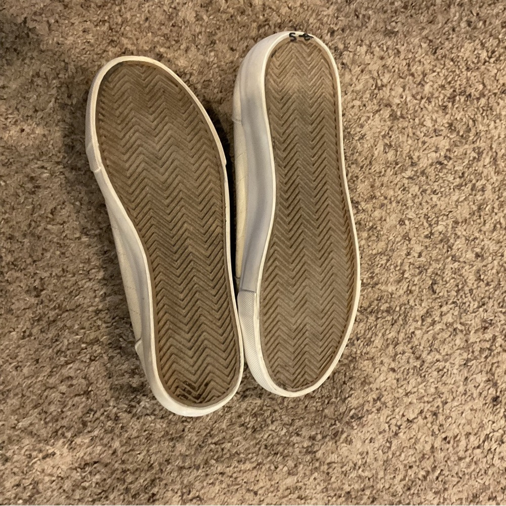 Cream Casual Sneakers Maurice’s - Picture 3 of 4